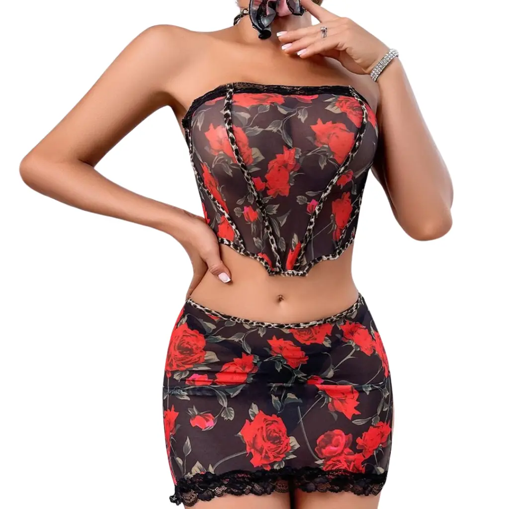 lessecretsdelea_beatriz_ensemble_florale_sexy_1.webp